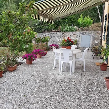 Villetta Di Rosa 公寓